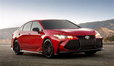 Edmunds also has toyota camry pricing, mpg, specs, pictures, safety features, consumer reviews and more. What's Included on the 2020 Toyota Camry TRD? | Toyota of ...