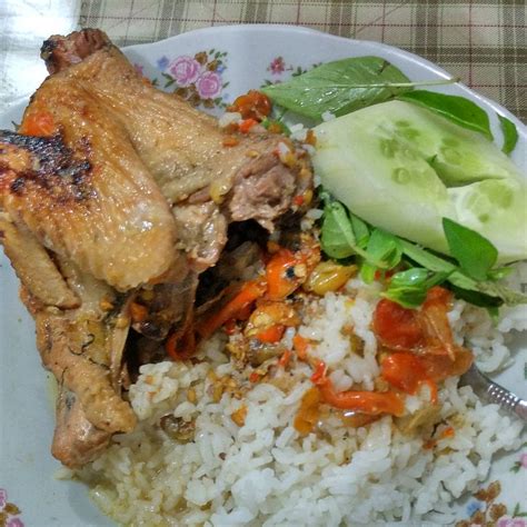 Majelis taklim (mt) nurul huda balingasal. 10 tasty and legendary specialties from Banyuwangi 2020 - DifaWisata.com