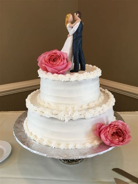 2 Tier Wedding Cake Jenniemarieweddings