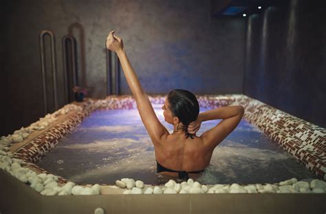 5 Things You Need To Consider Before Installing A Indoor Hot Tub In Your Home Prim Mart