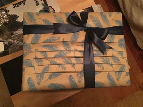 Pin By Ursula Schoch On Geschenke Verpacken T Wrapping Projects