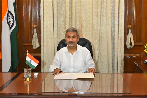 EAM Jaishankar to interact with Indian diaspora today on the occasion ...