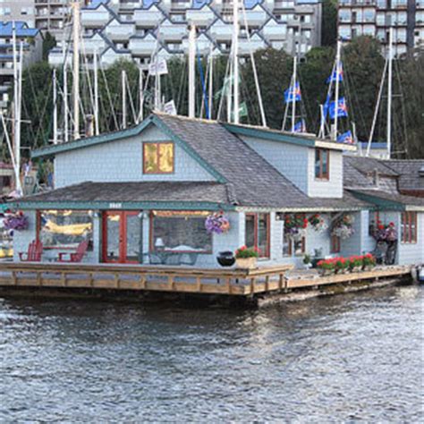 More images for sleepless in seattle houseboat map » 10 TV and Movie Towns You Can Actually Visit ...