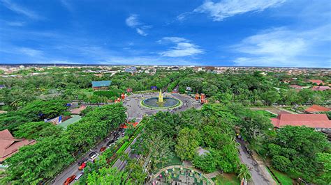 Tugu Dan Taman Digulis Kalimantan Barat Salah Satu Icon Kota Pontianak