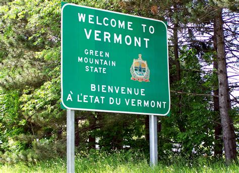 Welcome To Vermont A Few Yards South Of The Canadian Borde Flickr