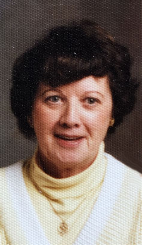 Obituary Of Marjorie I Doud Lind Funeral Home Located In Jamesto