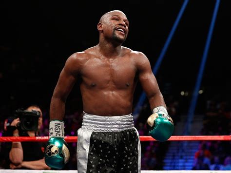 The Boxing World Hated Floyd Mayweathers Final Fight Business Insider