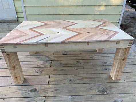 Chevron Pallet Wood Coffee Table No Fasteners Used Rpalletfurniture