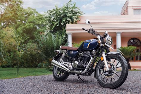 Honda Cb350 Hness Legacy Edition And Cb350 Rs Hue Edition Launched In