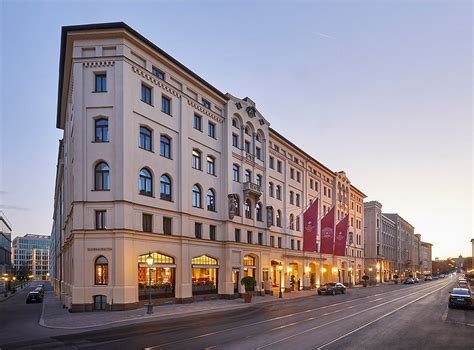 Hotel Vier Jahreszeiten Kempinski Munchen Updated 2021 Prices