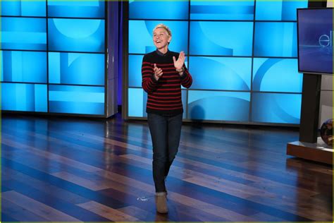 Ellen Degeneres Hilariously Inserts Herself Into Taylor Swifts Look What You Made Me Do Video