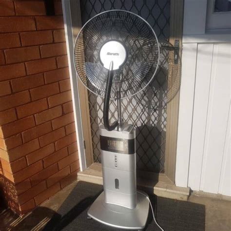 Moretti Pedestal Fan With Mist Injection And Remote Controll