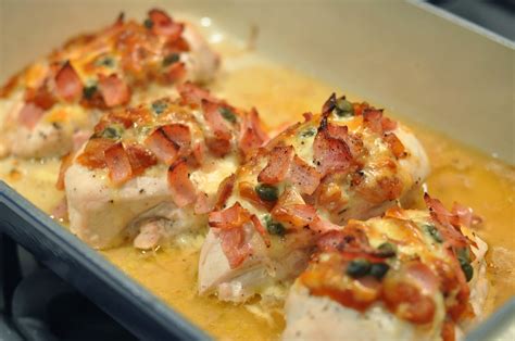 How to seal stuffed chicken breast. In the Wilkins house...: Baked Chicken Breast & Tomato Chutney 'pizza'