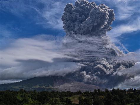 Kinemaster pro mod apk is one of the most popular video editing apps around. Mount Sinabung, on Indonesia island Sumatra, erupts, the ...