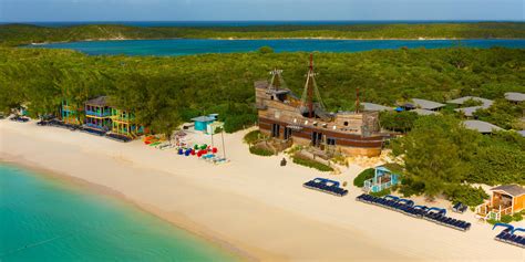 6 Ways To Enjoy Half Moon Cay Carnivals Private Island Cruises