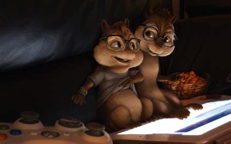 The Squirrels Alvin And The Chipmunks With Glasses