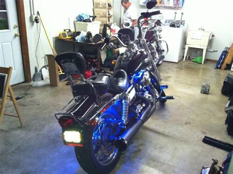 Rinehart's legacy of manufacturing championship winning exhaust systems for nascar teams has been a solid base for their motorcycle systems. New Exhaust Installed! Rinehart 2 into 1 - Pic - Harley ...