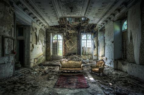 Abandoned Mansion Sitting Room Rabandonedporn
