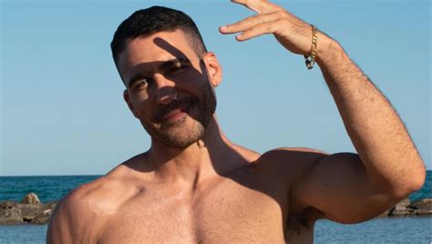 Yo lo tomaría como una gripe normal y que esto va a pasar. Miguel Ángel Silvestre vuelve a estar enamorado