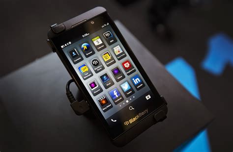 New Blackberry Phone Nears Us Debut The New York Times