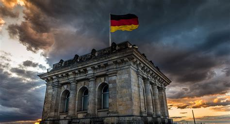 We are 100% committed to quality from bavaria to hamburg ~ berlin to heidelberg and all points in between. Experto: "Alemania vuelve a prepararse para una guerra ...