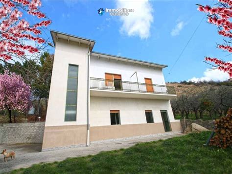 Habitable Country House With Land And Stone Cottage For Sale In Abruzzo