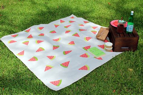 Watermelon Picnic Blanket · How To Make A Quilted Blanket · Home Diy