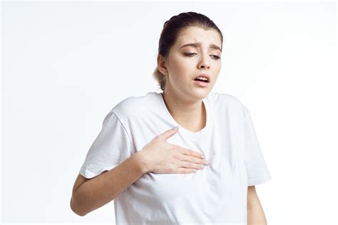 Pain In Centre Of Chest Trosstand
