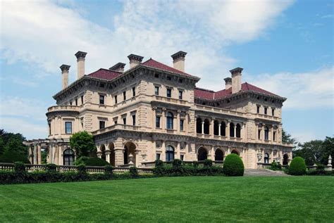 The History Of The Breakers The Vanderbilts Iconic Newport Mansion