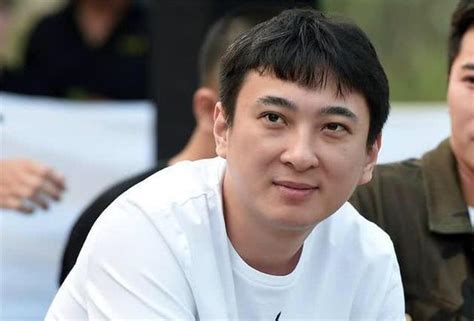 To connect with 微博, join facebook today. 王思聪点赞吐槽李雨桐微博 网友调侃：吃瓜手滑了|李雨桐|王思聪|点赞_新浪娱乐_新浪网