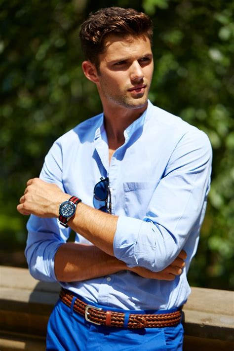 Why A Collarless Shirt Is The Look Of The Summer Wsj