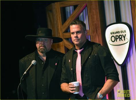 Troy Gentry Dead Montgomery Gentry Singer Dies In Helicopter Crash At 50 Photo 3952984 Rip