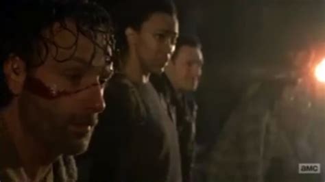 Glenn Death Scene The Walking Dead Season 7 Premier Negan Kills Glen
