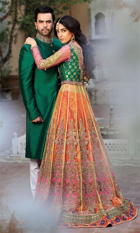 Popular Bridal Mehndi Dresses 2018 Beautiful Designs
