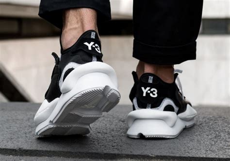 Can someone provide the proof of the special case of fermat's last theorem for $n=3$, i.e., that $$ x^3 + y^3 = z^3, $$ has no positive integer solutions, as briefly as possible? Introducing the Yohji Yamamoto x adidas Y-3 Kaiwa | The Source