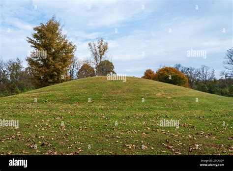 The Serpent Mound State Memorial Effigy Mound In Peebles Ohio Stock