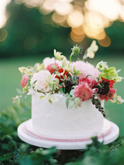 Spring Wedding Cakes That Are Almost Too Pretty To Eat
