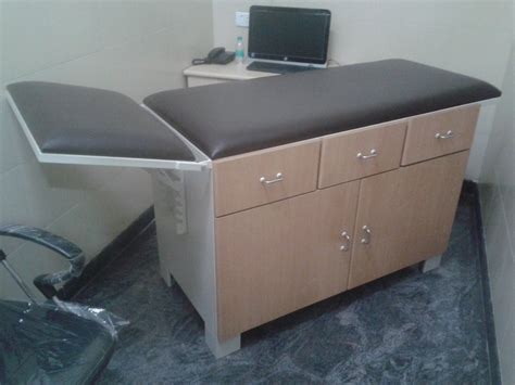 Rectangular Sonika And Company Couch Office Table At Rs 17500 In Coimbatore