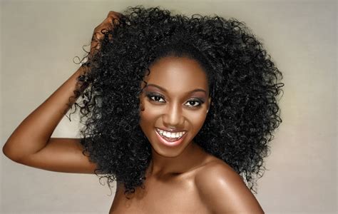 How To Use A Roller Set On Natural Hair Looks We Love