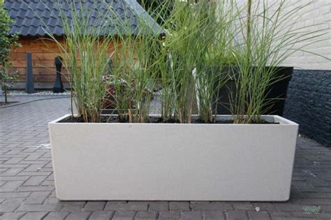 Pflanzgefäß aus polystone, besonders für cafes, restaurants. Blumenkübel aus Beton: 25 spektakuläre Dekoideen für die ...