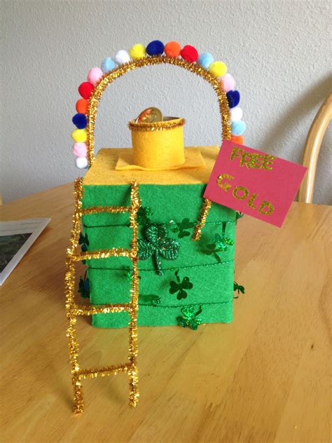 Check spelling or type a new query. Landens Leprechaun Trap | St patricks day, Holiday decor ...