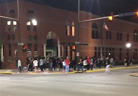 Then came dozens of rounds of tear gas and a government that refused to back down. SIOUX CITY PROTESTS MORE PEACEFUL MONDAY NIGHT (Update ...