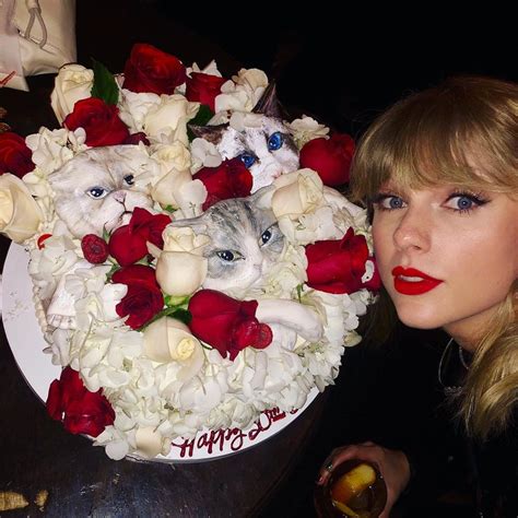 Taylor Swift Birthday Cake Cake Ideas Aesthetic