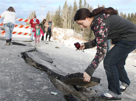 Earthquake Alaska 2020 Powerful 78 Quake Hits Alaska Isles Tsunami