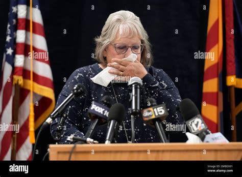 Leslie Bowdoin James, sister of Deana Lynne Bowdoin talks to the media