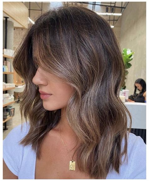 Medium Brown Hair Brown Hair Inspo Brown Hair Balayage Balayage Hair