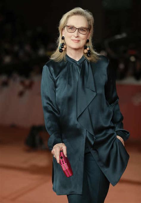 Meryl Streep To Receive Globes Cecil B Demille Award