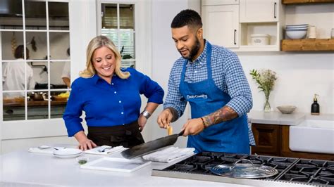 Find the best recipes for fried chicken, pies, cakes, slow make 2021 the year of why not? in the kitchen with digital all access. Cook's Country | How to Cook | Quick Recipes | TV Show ...