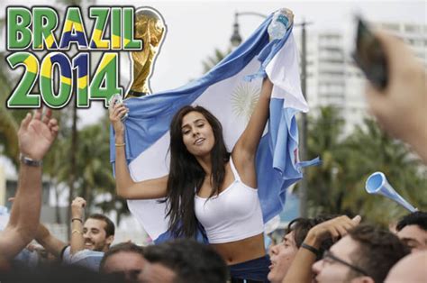 World Cup Argentinian Fans Rub It In As They Get The Win And Head To