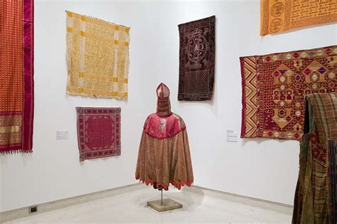 Threading The Commonwealth Textile Tradition Culture Trade And
